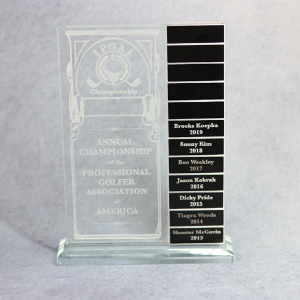 Perpetual Glass Award (12 Plates) 